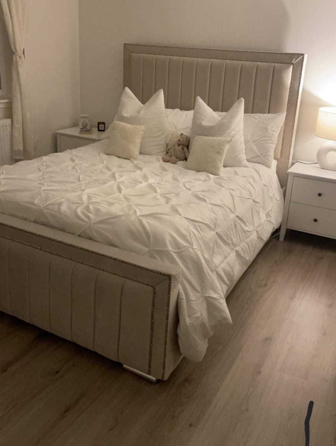 Victoria Bed Fine Class Beds